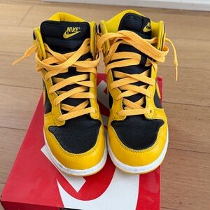 Nike Kids Black and Yellow High-Top Sneakers